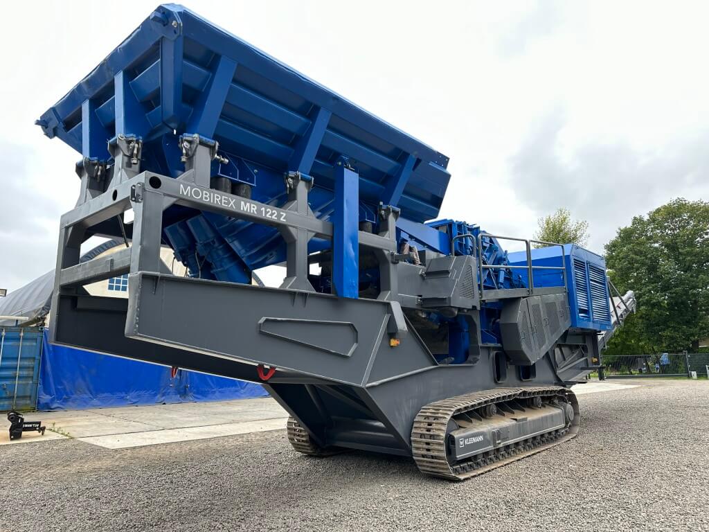 raupenmobiler-Prallbrecher-MR122Z-rebuild (2)